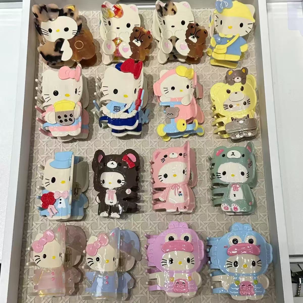 CRUSHPEACH KT hairaccessories mystery bags-10pcs+1gift