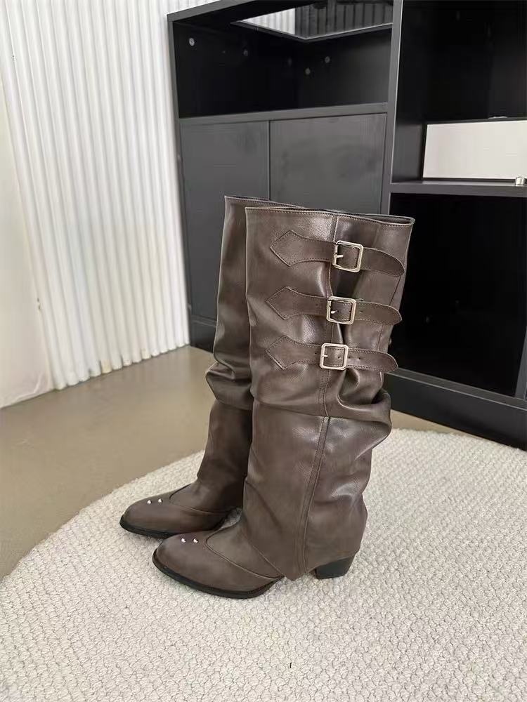 crushpeach Removable Scuffed Brown Western Stacked Boots