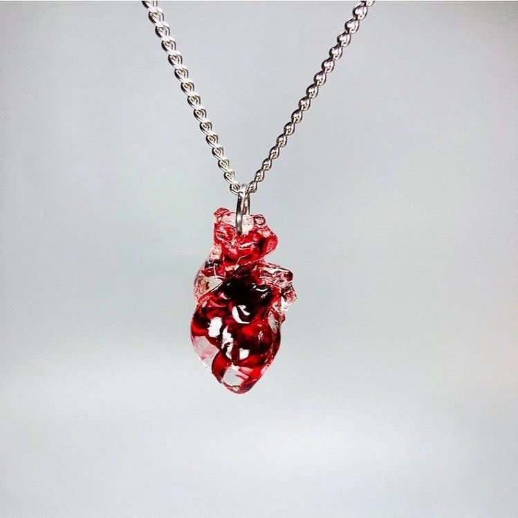 crushpeach y2k handmade resin heart necklace